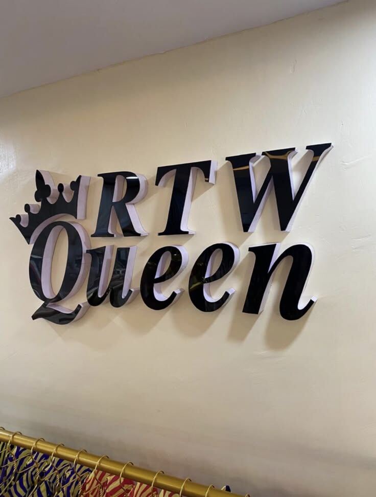 Lettrage en relief RTW Queen